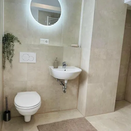 Sehr Gut Ausgestattetes Einfamilienhaus * Hochspeyer