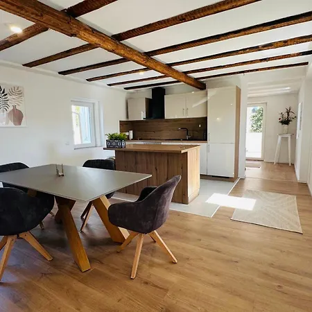 Sehr Gut Ausgestattetes Einfamilienhaus * Hochspeyer